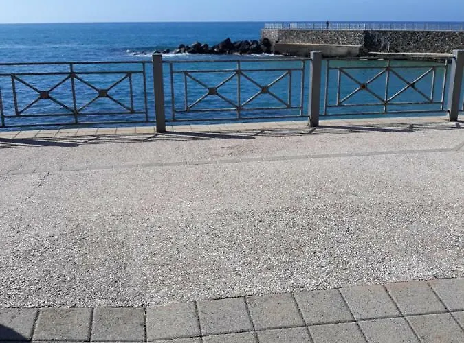 Silvia 度假居 皮佐